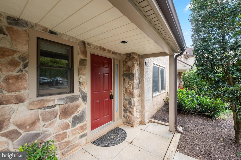 13 Woodstream Dr, Chesterbrook, PA 19087 - photo 1