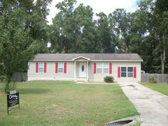 193 Ann Cir unit x, Crawfordville, FL 32327 - photo 1