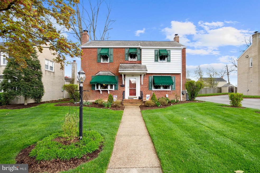 226 Sandra Rd, Wilmington, DE 19803 - photo 1