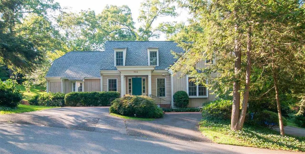 921 Rosser Ln, Charlottesville, VA 22903 - photo 1