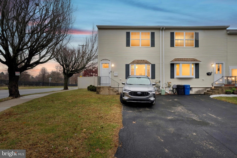 For Sale $339,900 • Co-Listing Agent