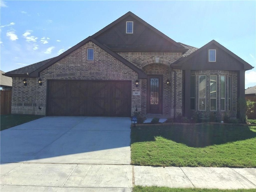 902 Birchwood Dr, Wylie, TX 75098 - photo 1