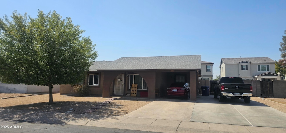 525 W Sundance Way, Chandler, AZ 85225 - photo 1