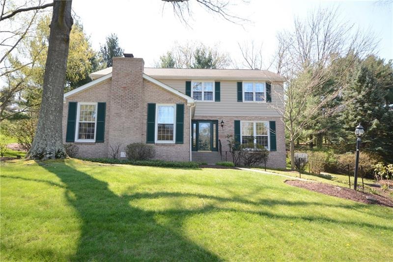 Located in desirable Crofton neighborhood!  Update