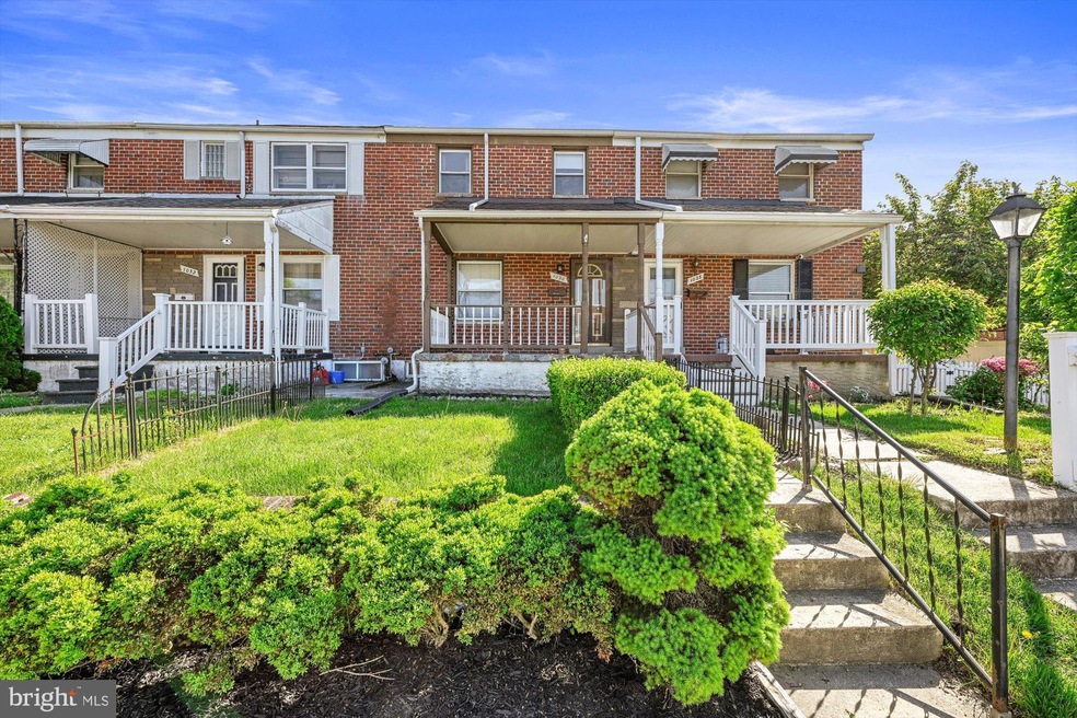 1030 Foxchase Ln, Essex, MD 21221 - photo 1