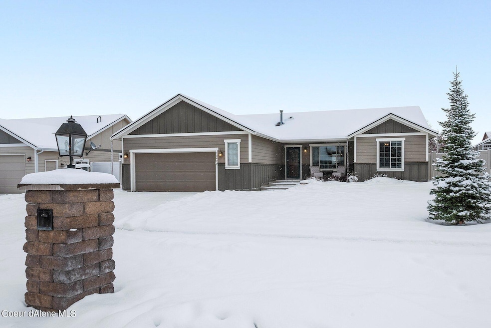 Welcome to 13470 N Shimmering Ct
