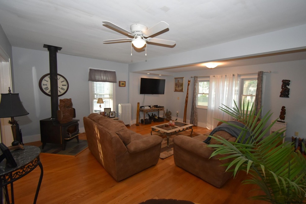 103 Sacandaga Rd, Schenectady, NY 12302 - photo 1