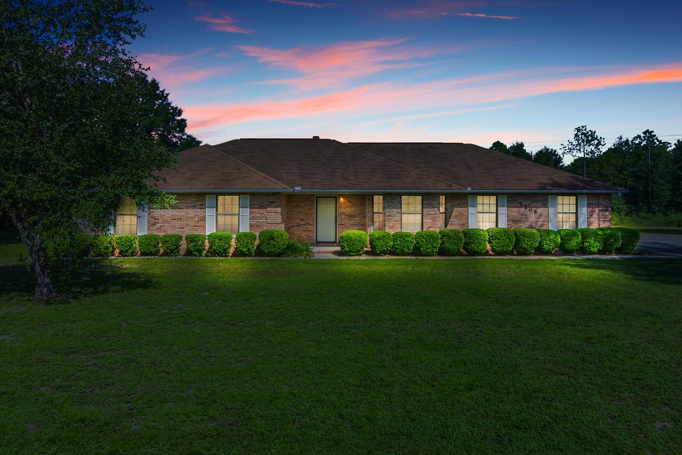 1208 Grandview Dr Twilight