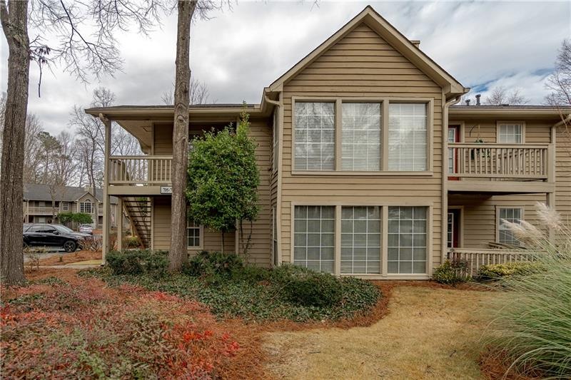 705 Country Park Dr SE unit 7, Smyrna, GA 30080 - photo 1