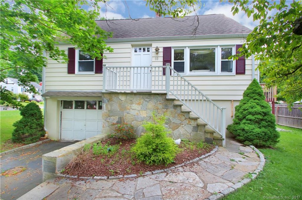 33 Lovatt St, Norwalk, CT 06851 - photo 1