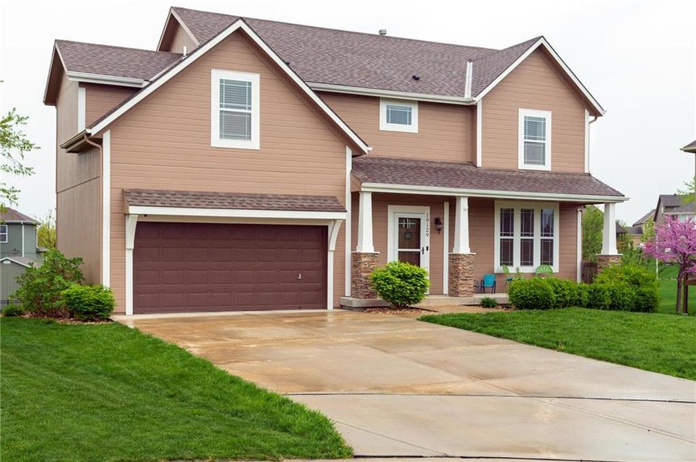 10129 Deer Run St, Lenexa, KS 66220 - photo 1