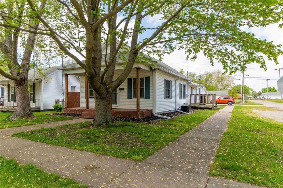 1230 Broadway St, Lincoln, IL 62656 - photo 1