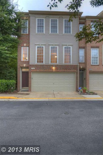 9048 Tanyard Ln, Lorton, VA 22079 - photo 1