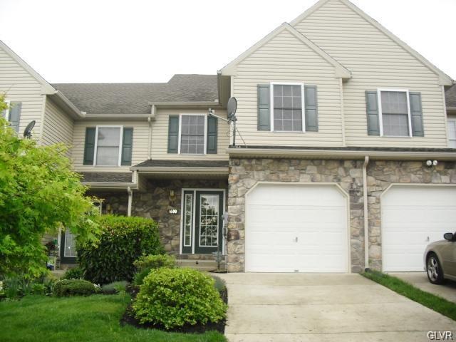 1600 Greystone Cir, Alburtis, PA 18011 - photo 1
