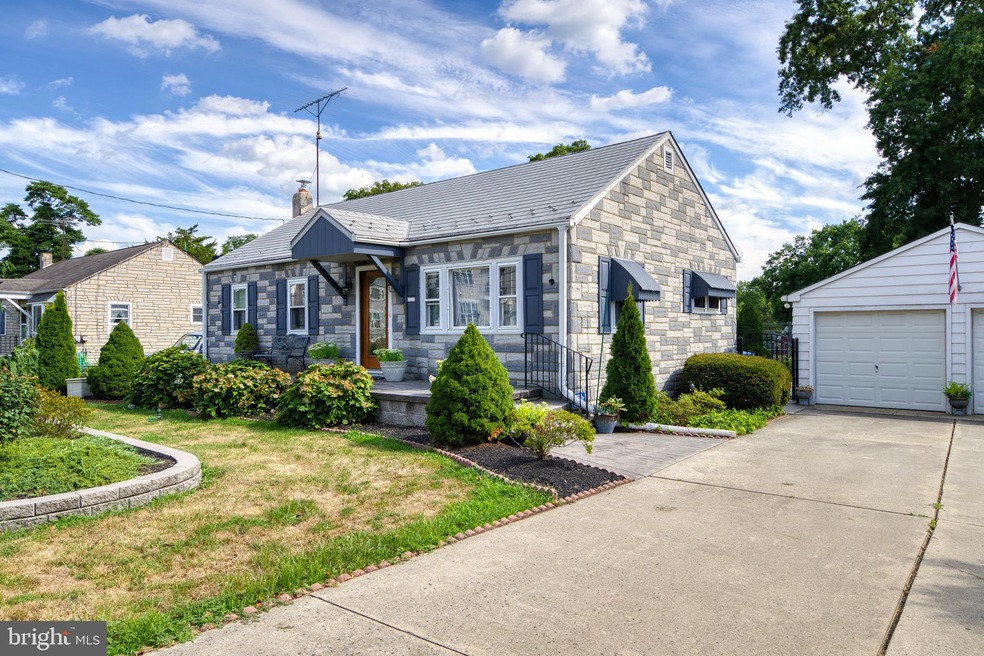 1174 Woodlane Rd, Mount Holly, NJ 08060 - photo 1