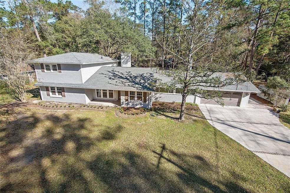 1118 W 11th Ave, Covington, LA 70433 - photo 1