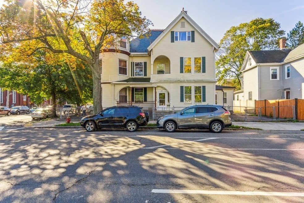 158 S Common St, Lynn, MA 01905 - photo 1