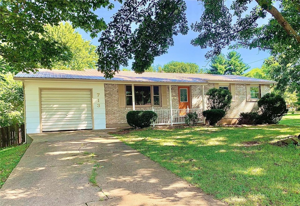 713 Aldergate St, Farmington, MO 63640 - photo 1