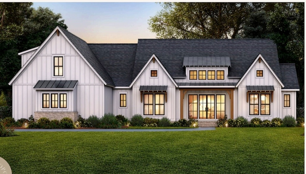 Pending $640,000 • Co-Listing Agent