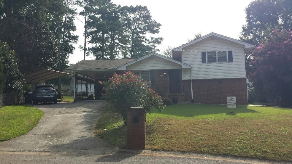 7970 Keystone Ct, Jonesboro, GA 30236 - photo 1