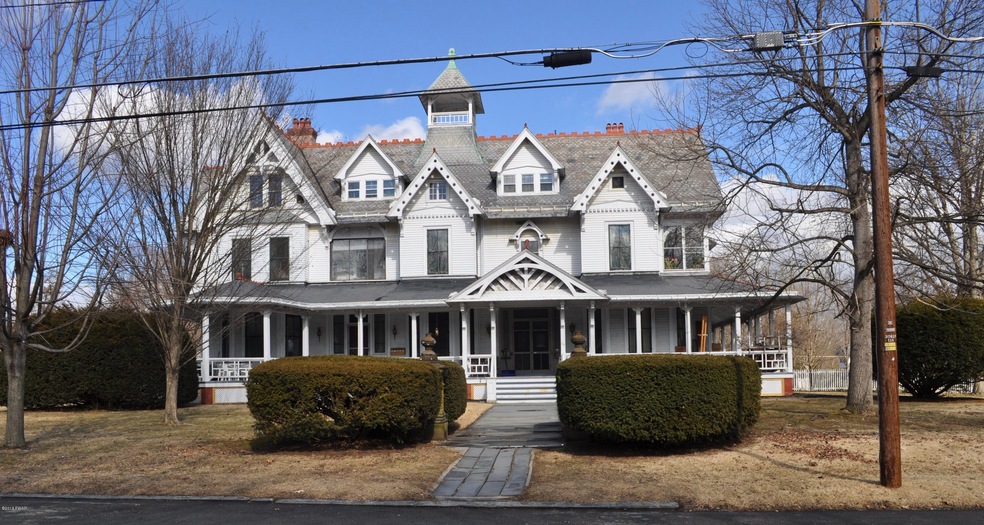 110 E High St, Milford, PA 18337 - photo 1