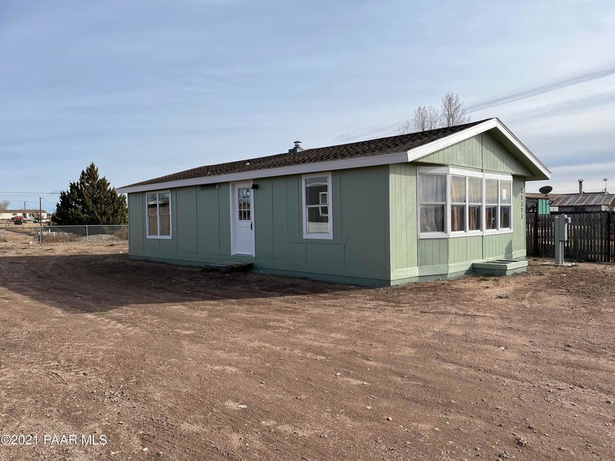 25373 N Robin Dr, Paulden, AZ 86334 - photo 1