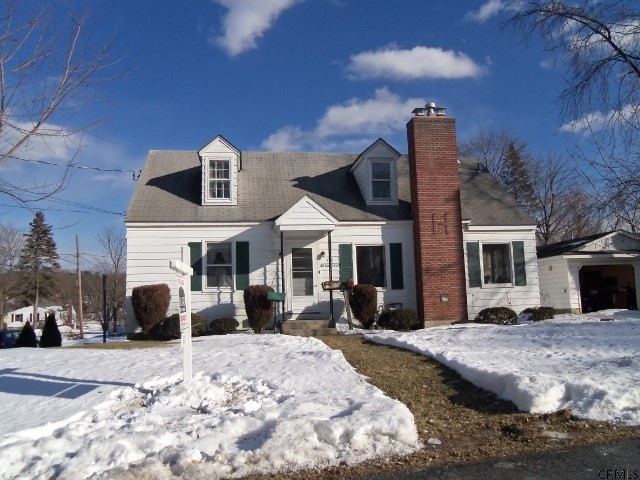 102 Washington Ave, Rensselaer, NY 12144 - photo 1