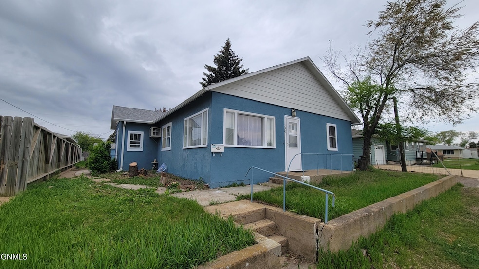 For Sale $179,900 • Co-Listing Agent