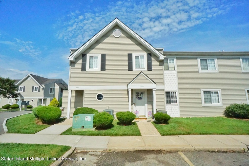 659 Correll Ave unit A, Staten Island, NY 10309 - photo 1