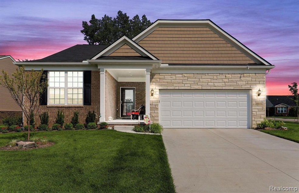 Abbeyville Elevation 8.jpg