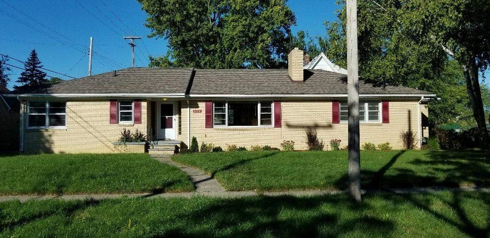 502 S Franklin Ave, Flint, MI 48503 - photo 1