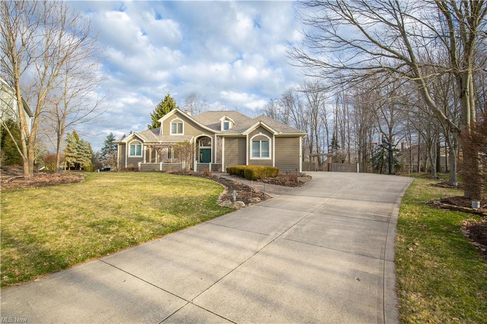 485 Bradford Ln, Aurora, OH 44202 - photo 1