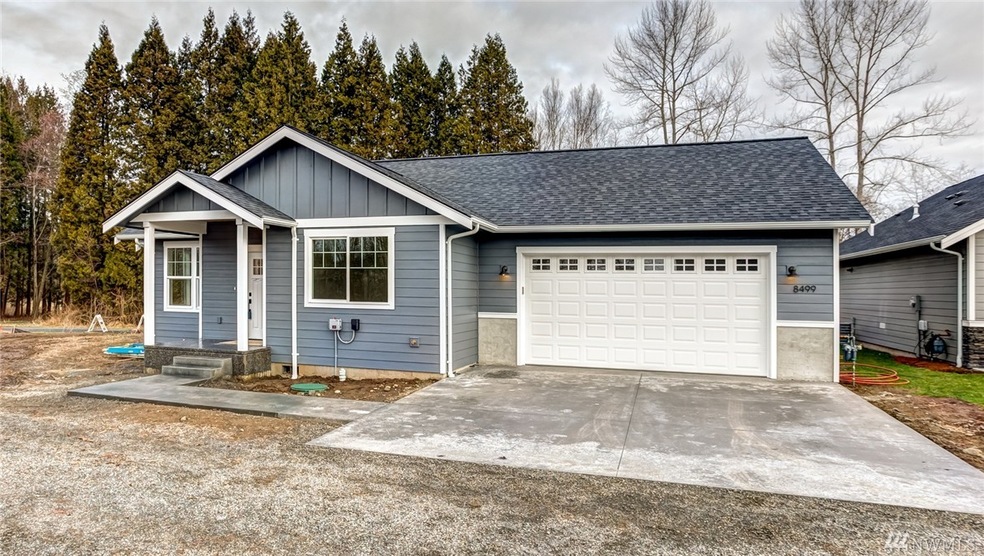8499 Morningside Dr, Blaine, WA 98230 - photo 1