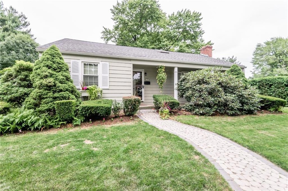 10 Downing St, West Hartford, CT 06110 - photo 1