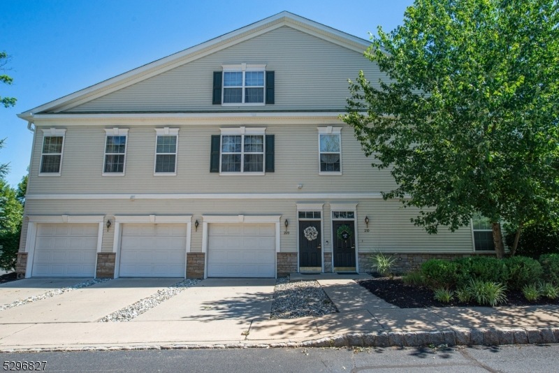 209 Stone Creek Ct unit 209, Whippany, NJ 07981 - photo 1