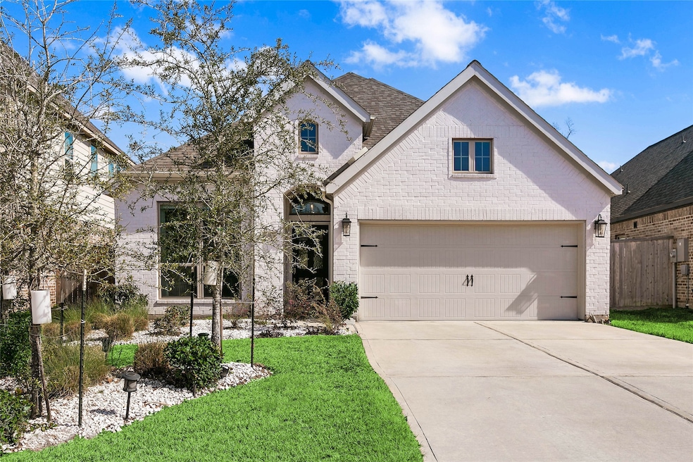 Welcome to 159 Dove Springs Court!