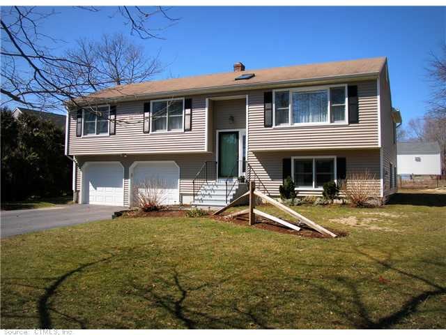 21 Pier Ct, Milford, CT 06460 - photo 1