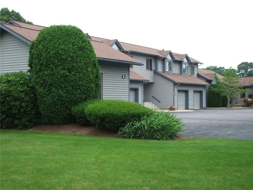 260 Sweet Allen Farm Rd unit 4, Wakefield, RI 02879 - photo 1