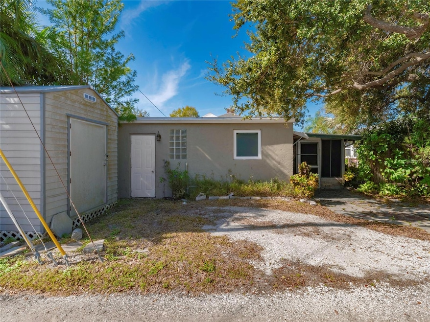 2808 Clinton St S unit E, Gulfport, FL 33707 - photo 1