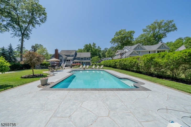 89 Hillside Ave, Florham Park, NJ 07932 - photo 1