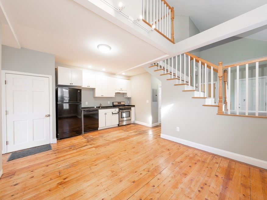 43 Clifton St unit 43, Cambridge, MA 02140 - photo 1