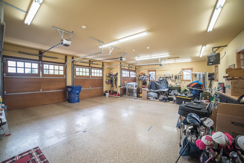 176 Pinnacle Rd, Kalispell, MT 59901 - photo 1