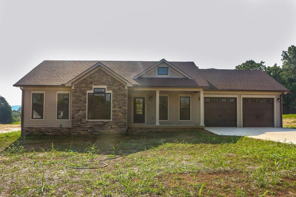 130 Crooked Creek Dr, Cookeville, TN 38506 - photo 1