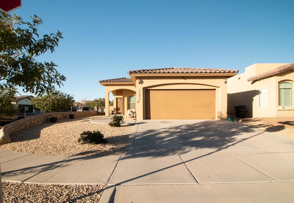 13455 Hazlewood St, Horizon City, TX 79928 - photo 1