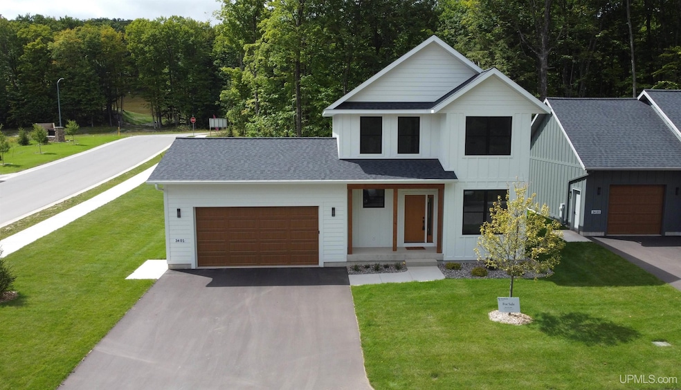 For Sale $554,000 • Co-Listing Agent