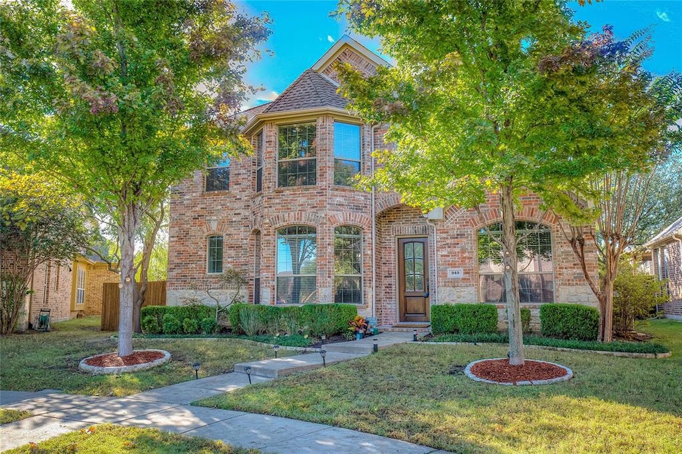 Sold • Co-Listing Agent