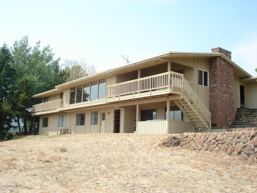 8508 Hawthorne Drive, Yakima