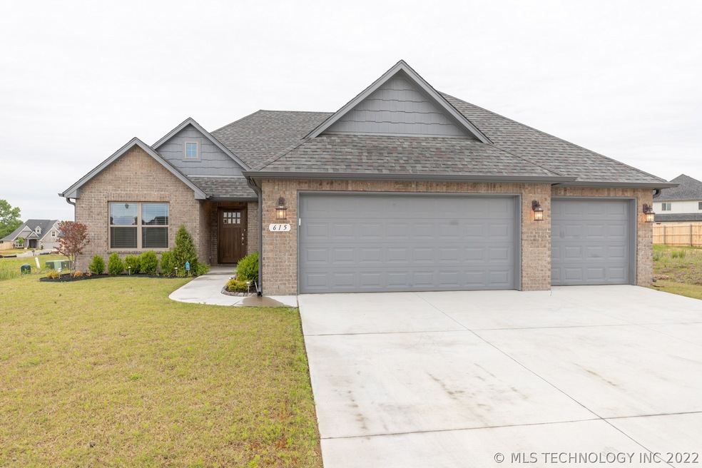 Fresh and Beautiful Shaw Home.