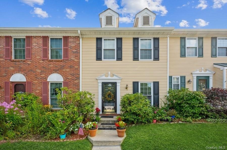 38 Winchester Ave unit 8F, Peekskill, NY 10566 - photo 1