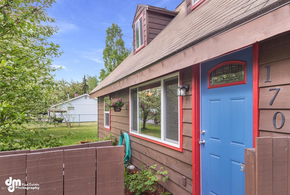 1708 Twining Drive Anchorage-large-012-E